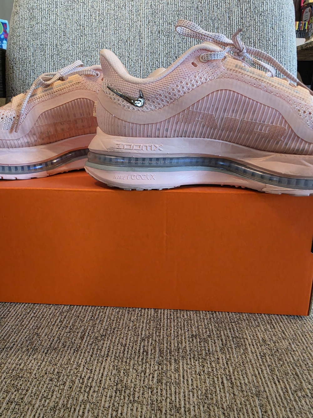 Nike Atmosphere/Red Stardust Women's Pegasus Premium - Picture 3 of 7